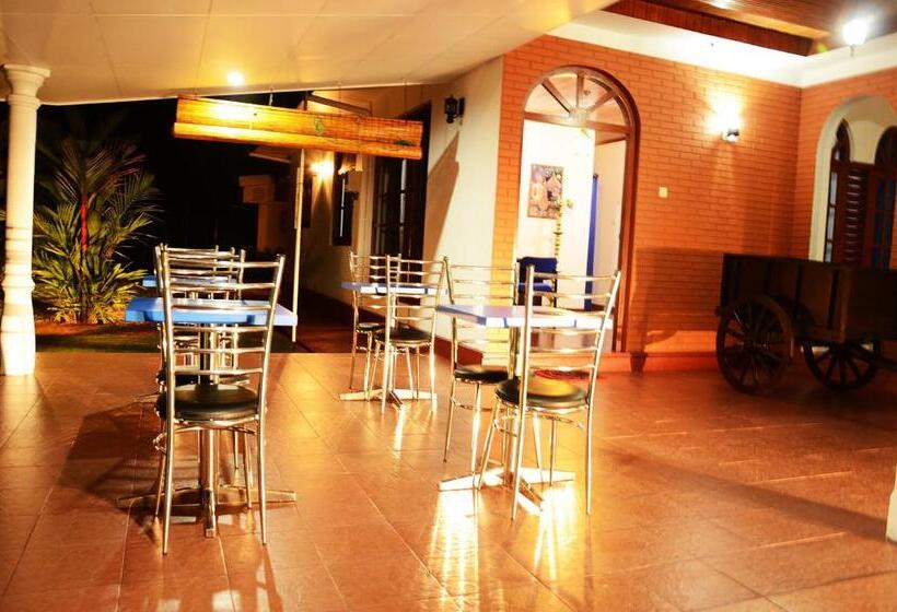 펜션 Nil Vimana Villa