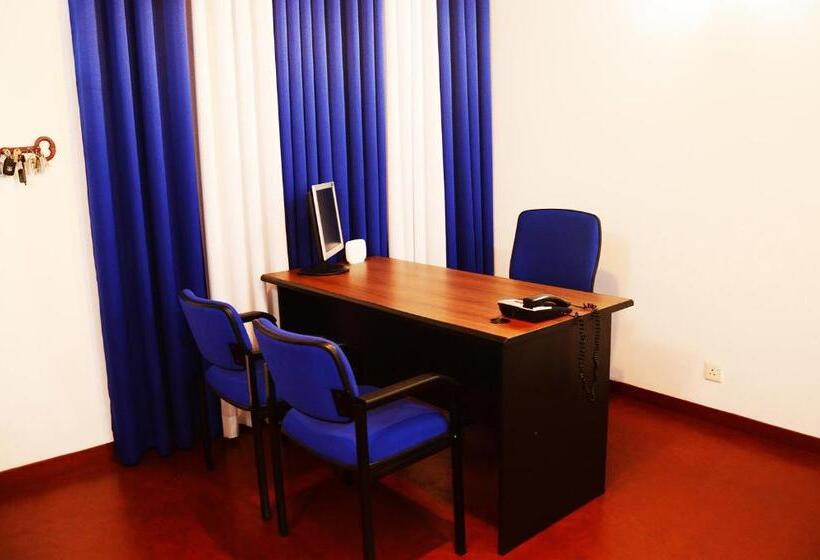 펜션 Nil Vimana Villa