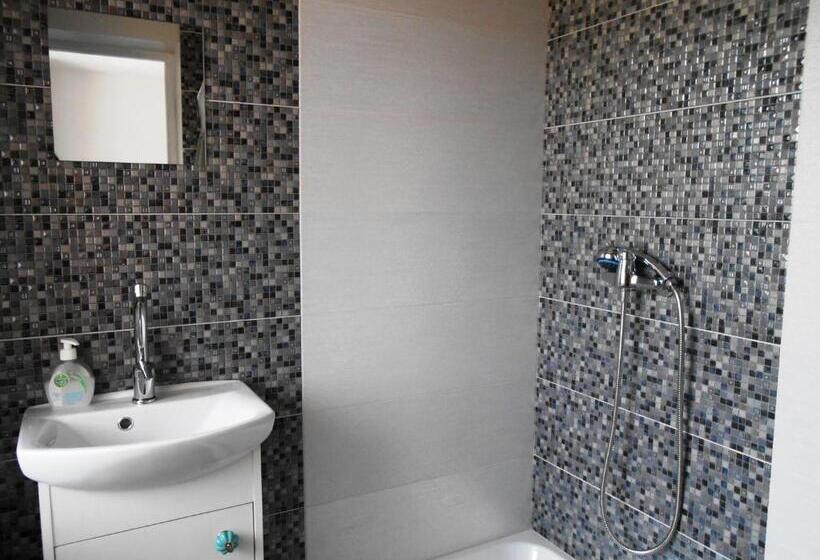 펜션 Penzión Vilka Podhájčanka