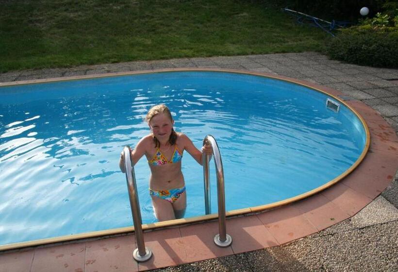 ペンション Penzion Přeštěnice