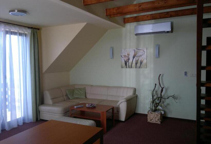 ペンション Penzion Přeštěnice