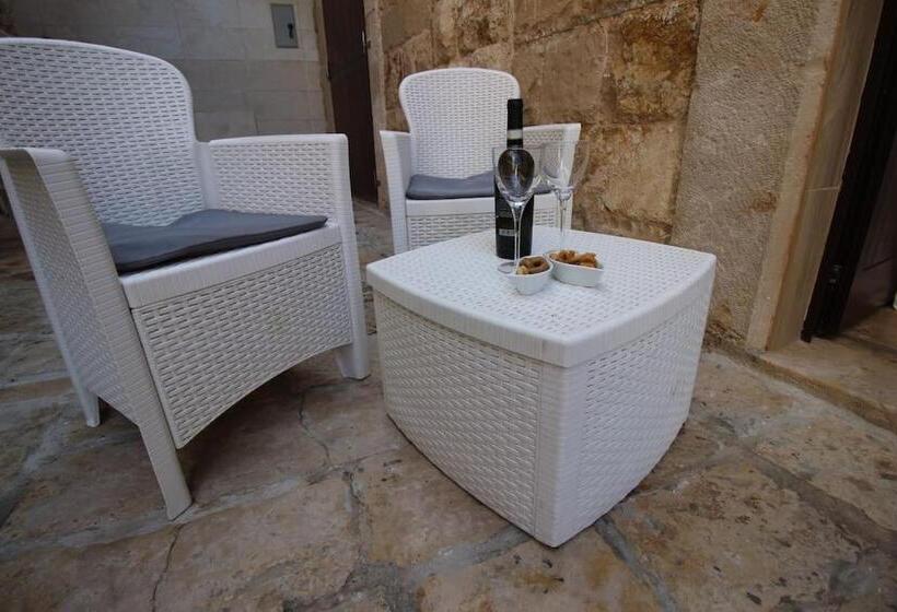 بنسيون Rubini S House