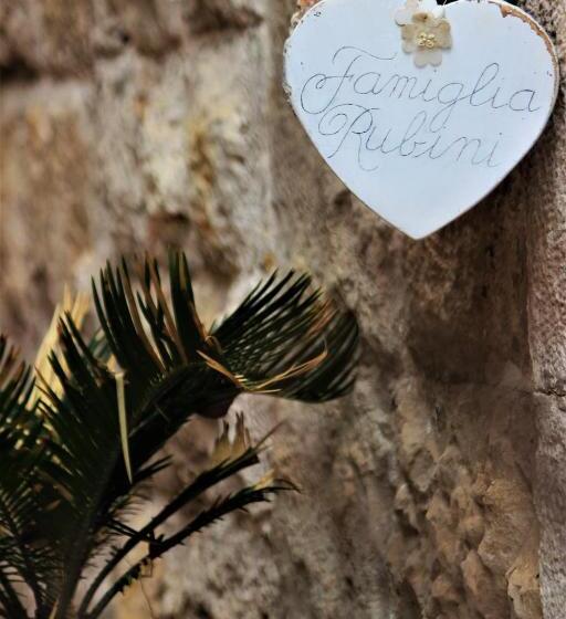 پانسیون Rubini S House