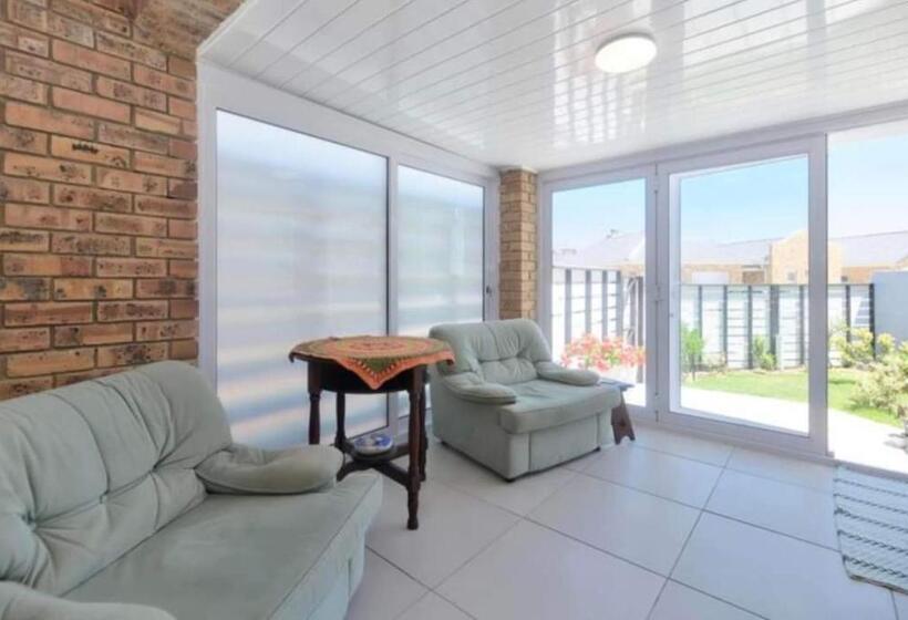 بنسيون The Cove