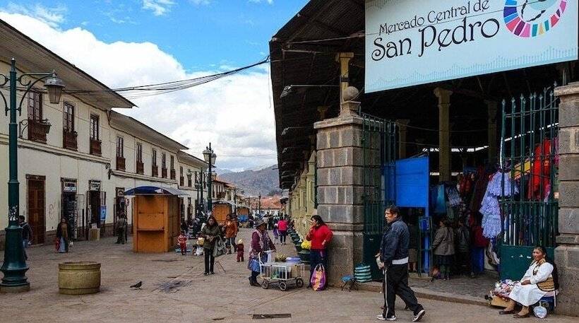 ペンション The Hannah S House