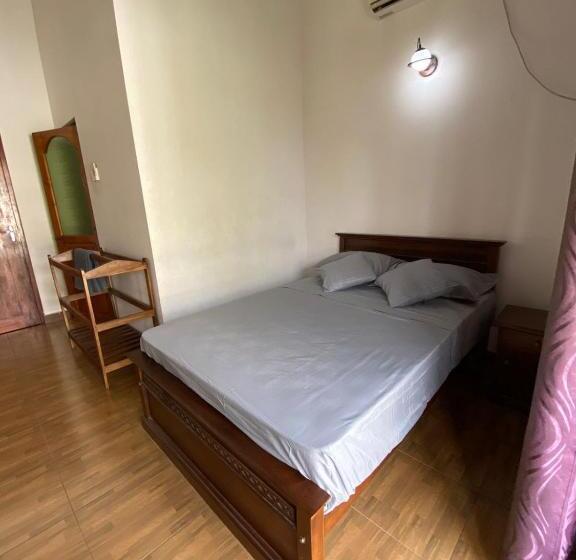 פנסיון The Serene House