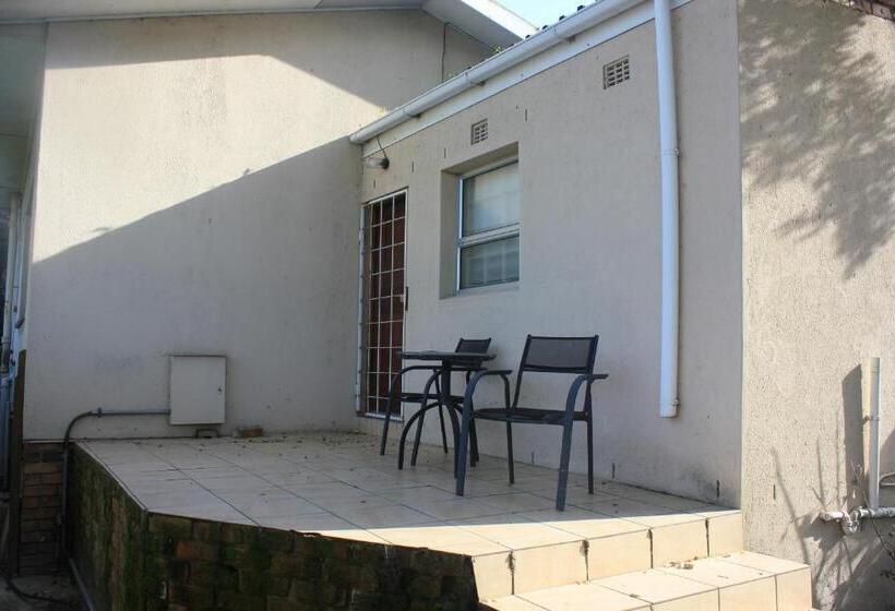 بنسيون Three Arches Guesthouse