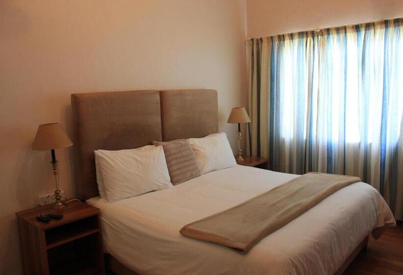 بنسيون Three Arches Guesthouse