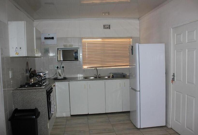 بنسيون Three Arches Guesthouse