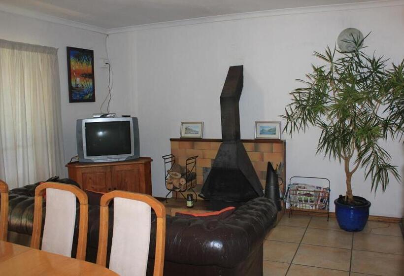 بنسيون Three Arches Guesthouse