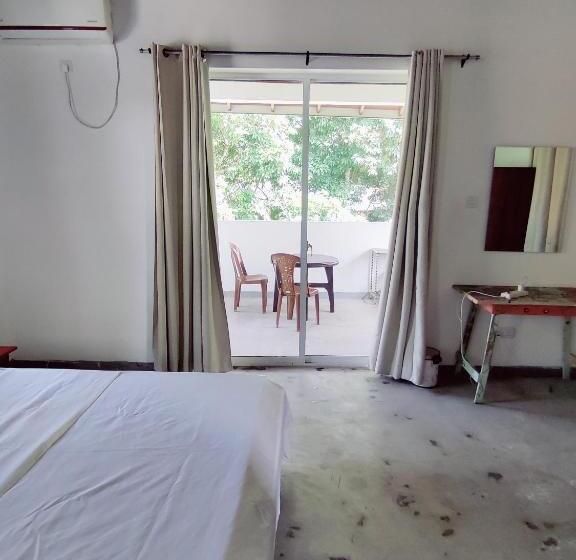 بنسيون Villa 38 By Royal Exotic Ceylon