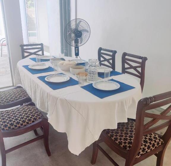 بنسيون Villa 38 By Royal Exotic Ceylon