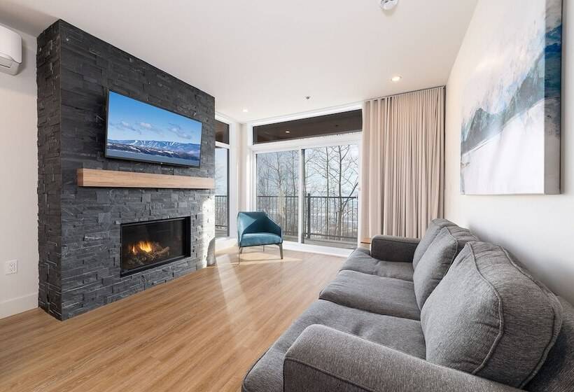 Les Caches De La Grande Pointe