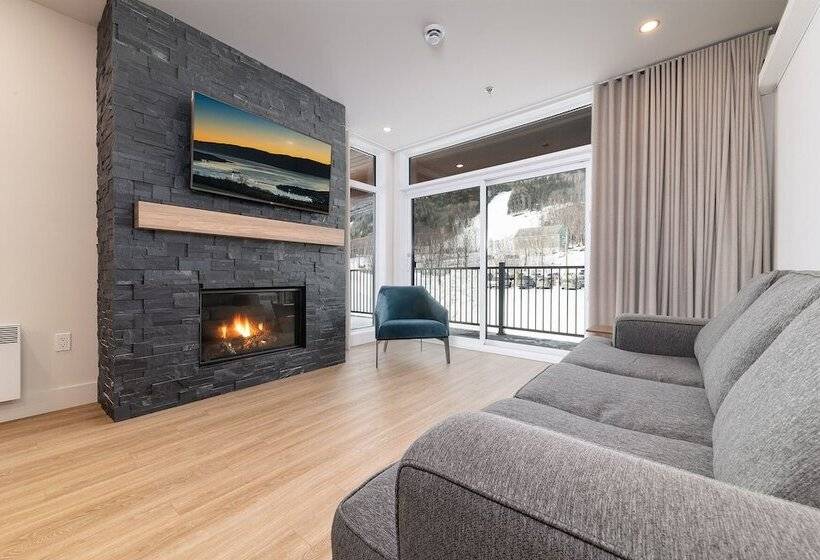 Les Caches De La Grande Pointe