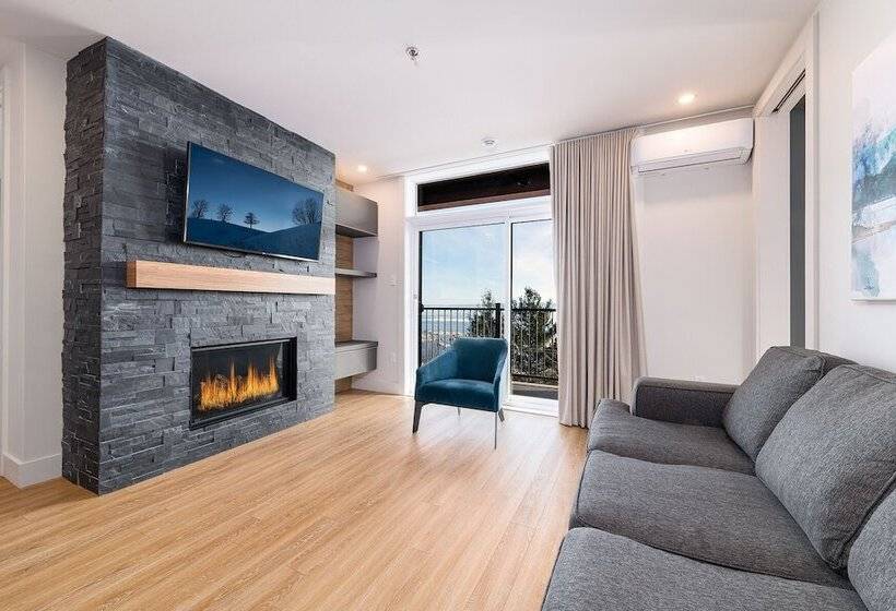 Les Caches De La Grande Pointe