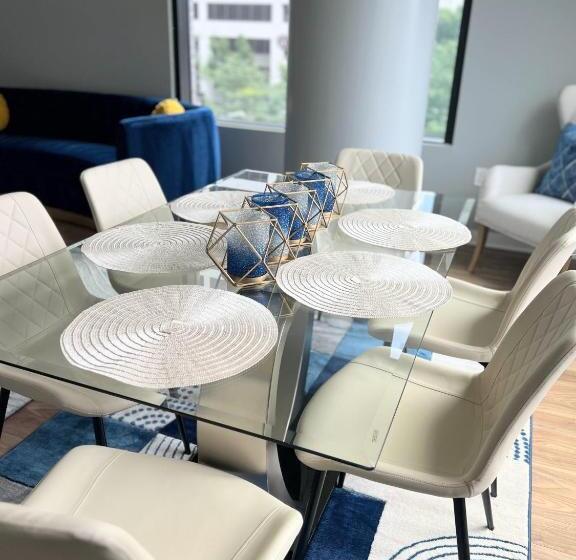 Premier Escape Tysons 4 Beds