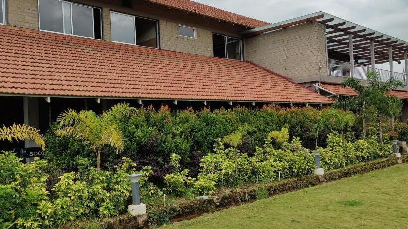 אתר נופש Biranji Aqua Retreat