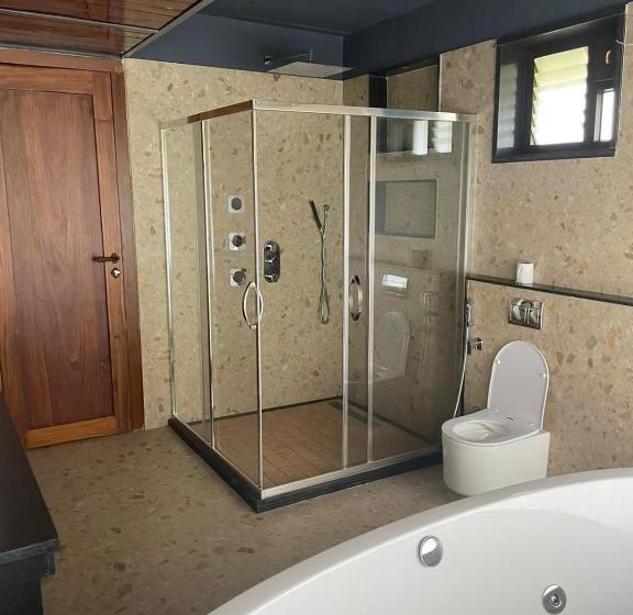 אתר נופש Biranji Aqua Retreat