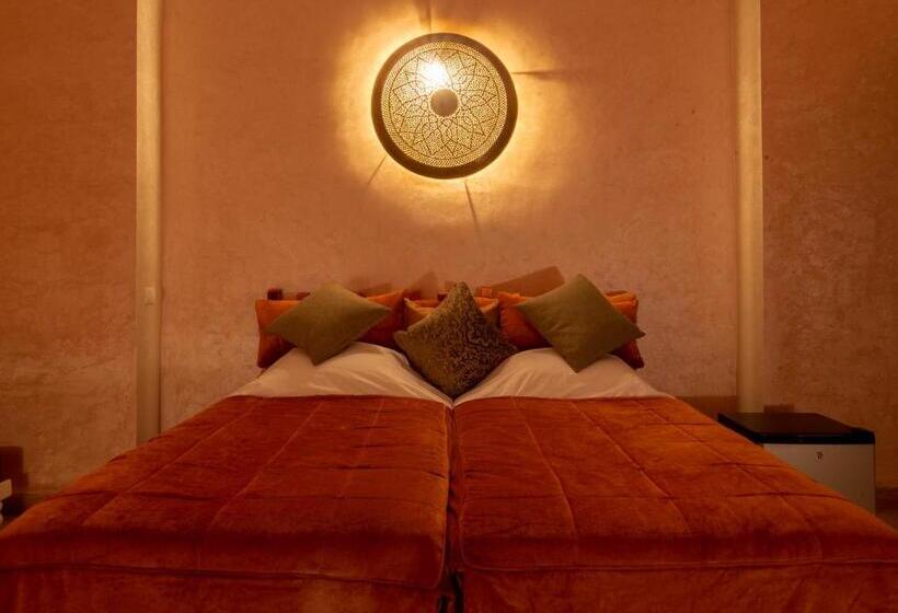 ریاض Villa Septha