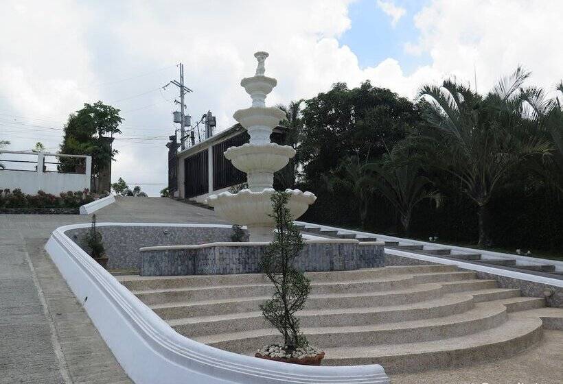 Splash Suites Hotel Tagaytay