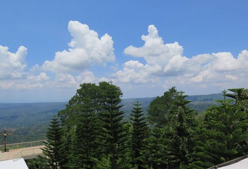 Splash Suites Hotel Tagaytay