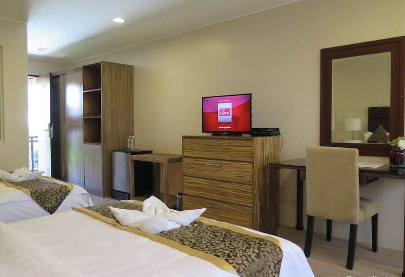 Splash Suites Hotel Tagaytay