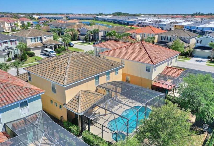 The Cinehaven At Solterra By Shine Villas 407