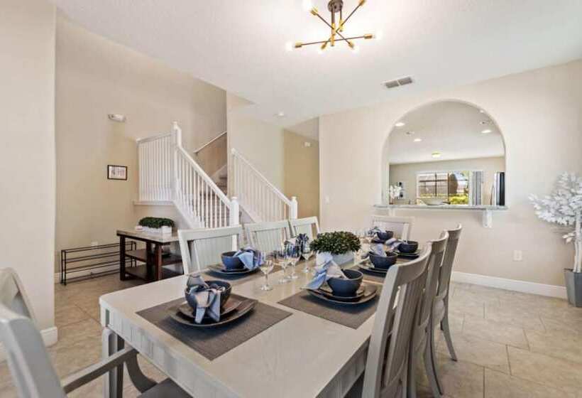 The Cinehaven At Solterra By Shine Villas 407