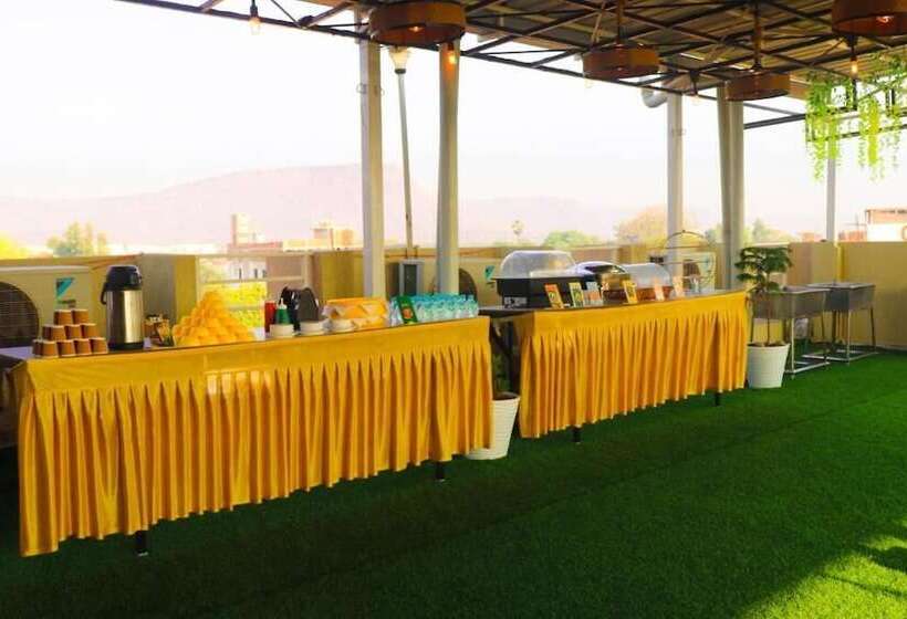 The Kasturi Hotel & Resturant