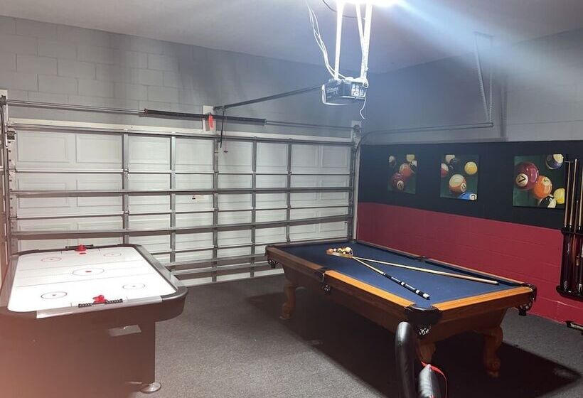 Velleux Escape At Reunion Resort By Shine Villas