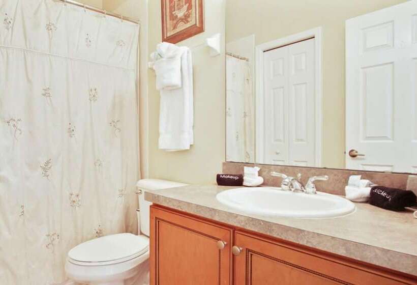 Wellerstead At Reunion Resort