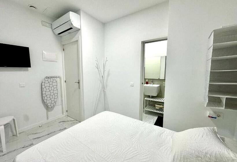 Alcalá Retreat: Ocean View & Modern Comfort