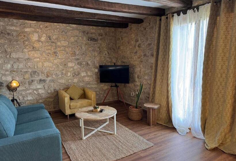 Apartamentos Villa De Goya