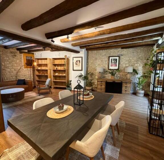 Apartamentos Villa De Goya