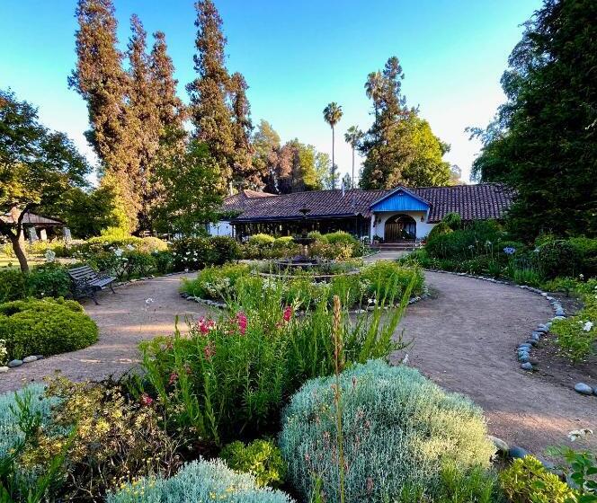 Bed and Breakfast Casona La Fogonera