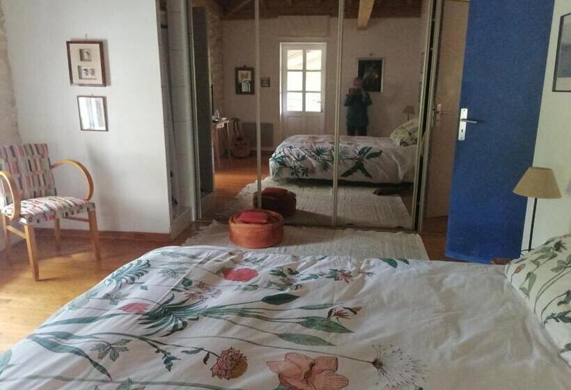 Bed and Breakfast Chez Yvette & Shoji