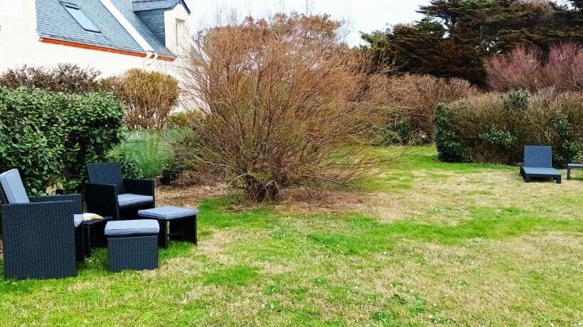 مبيت وإفطار La Maison Des Poulains