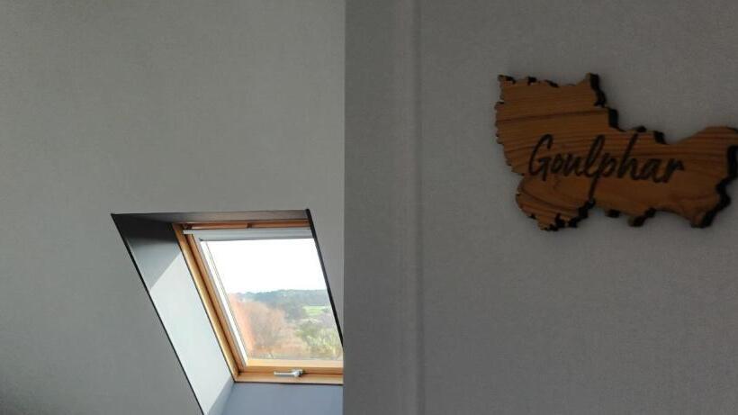 민박 La Maison Des Poulains