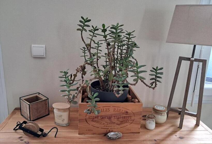 住宿加早餐  La Maison Des Poulains