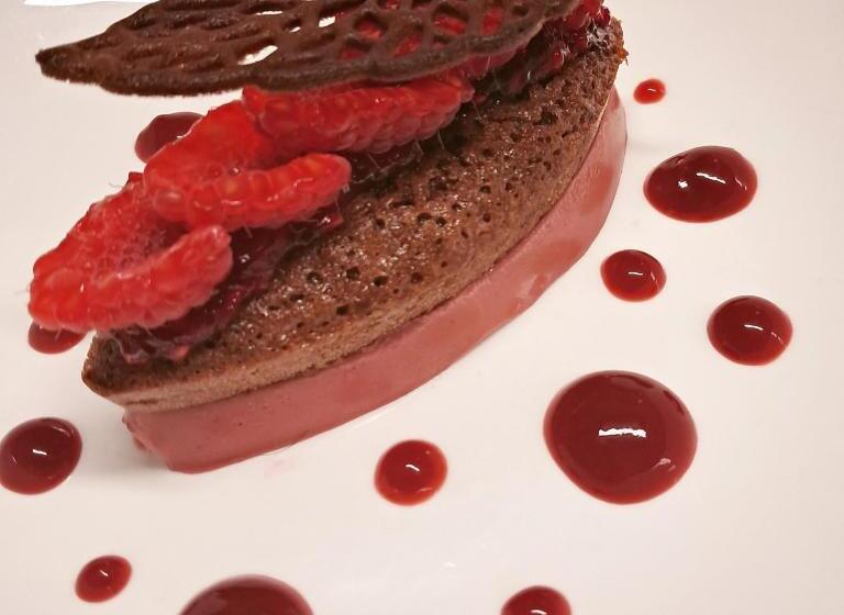 민박 La Maison Des Poulains