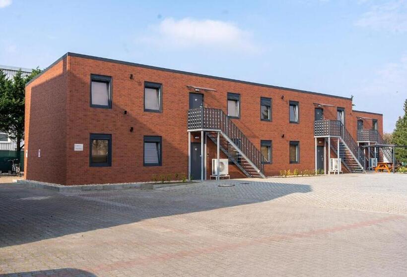 Comfort Housing Apartments