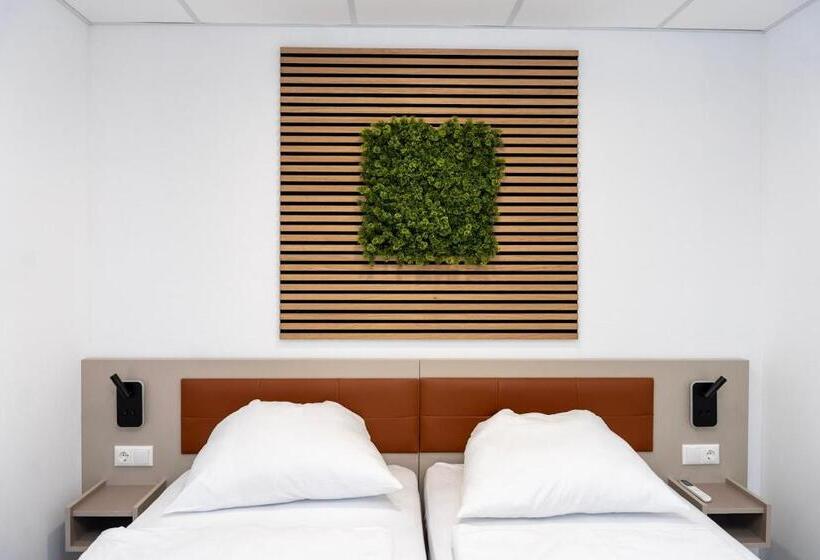 Comfort Housing Apartments