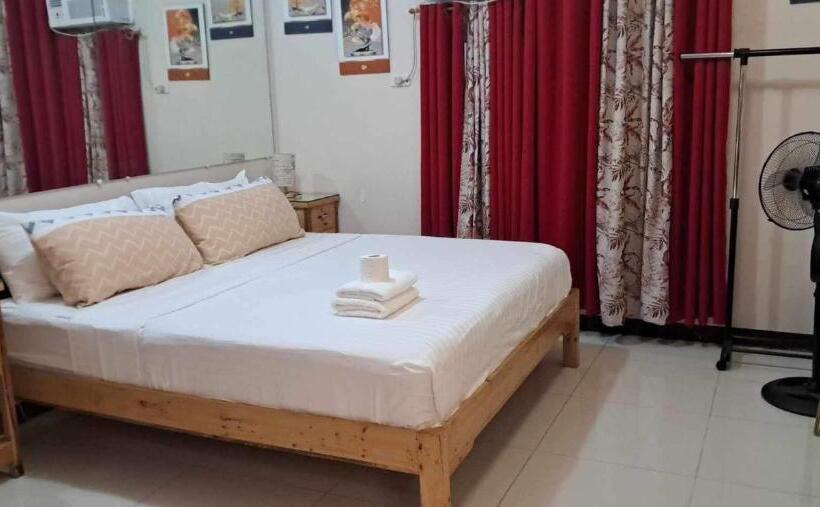 هتل 101 Nb Ziah Accomodation Place