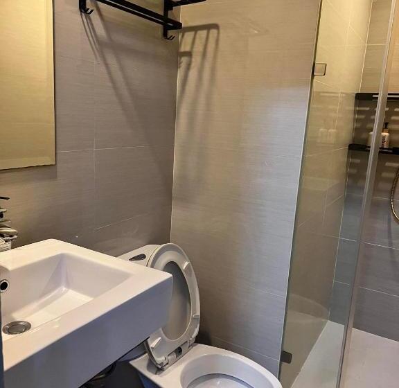 هتل 101 Nb Ziah Accomodation Place