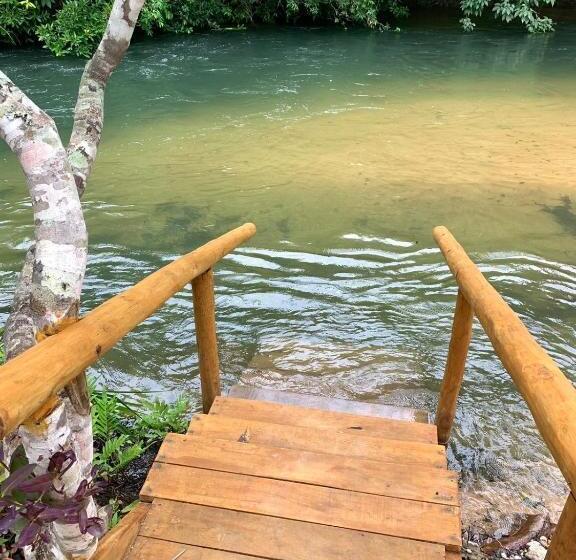 ホテル Alyson”s