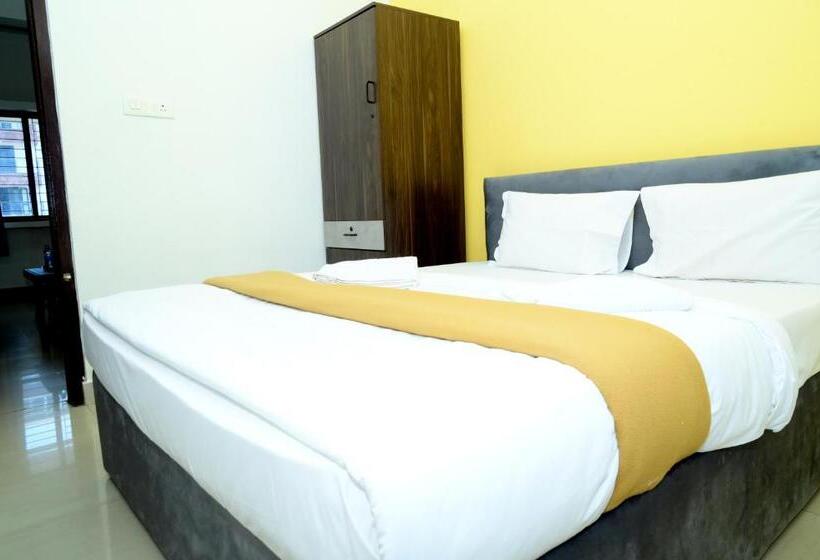 בית מלון כפרי Aradhya Inn Deralakatte