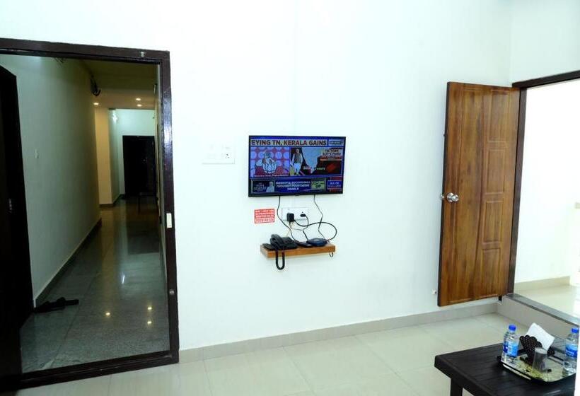 בית מלון כפרי Aradhya Inn Deralakatte