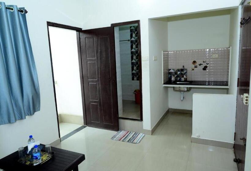 בית מלון כפרי Aradhya Inn Deralakatte