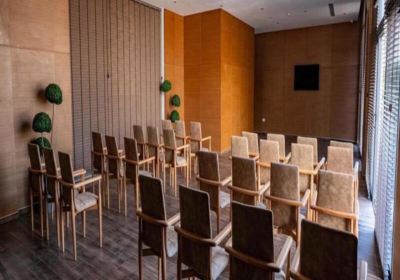 Отель Ekor Elegance