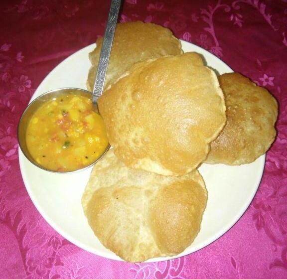 호텔 India Tours Only Ekanta Apan